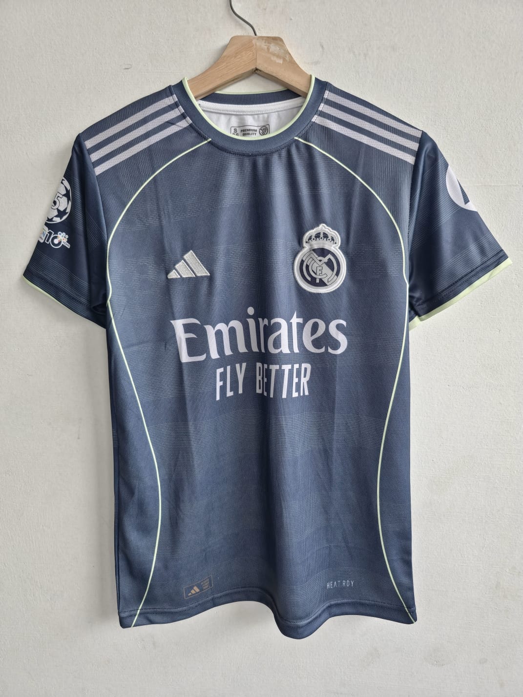 Real Madrid 2025-26 away (BELLINGHAM) - View 1